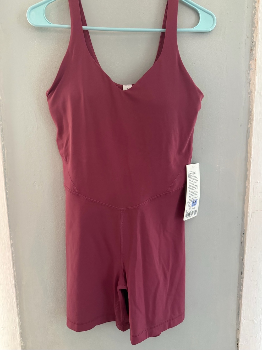 lululemon Align 6” body suit in washed Mauve size 8